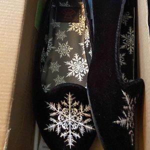 Strangecuvlt flats